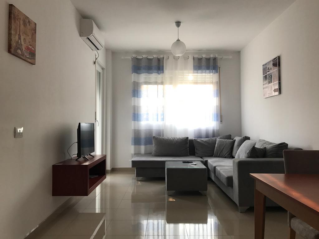 Viktoria'S Apartments Shengjin Exterior photo